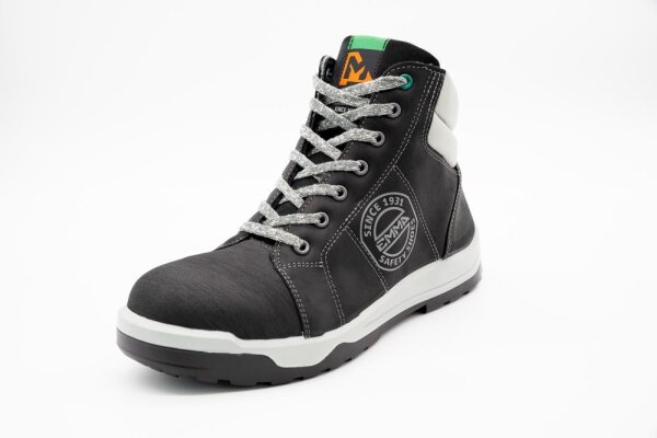EMMA metal-free safety shoe Clyde D and XD S3